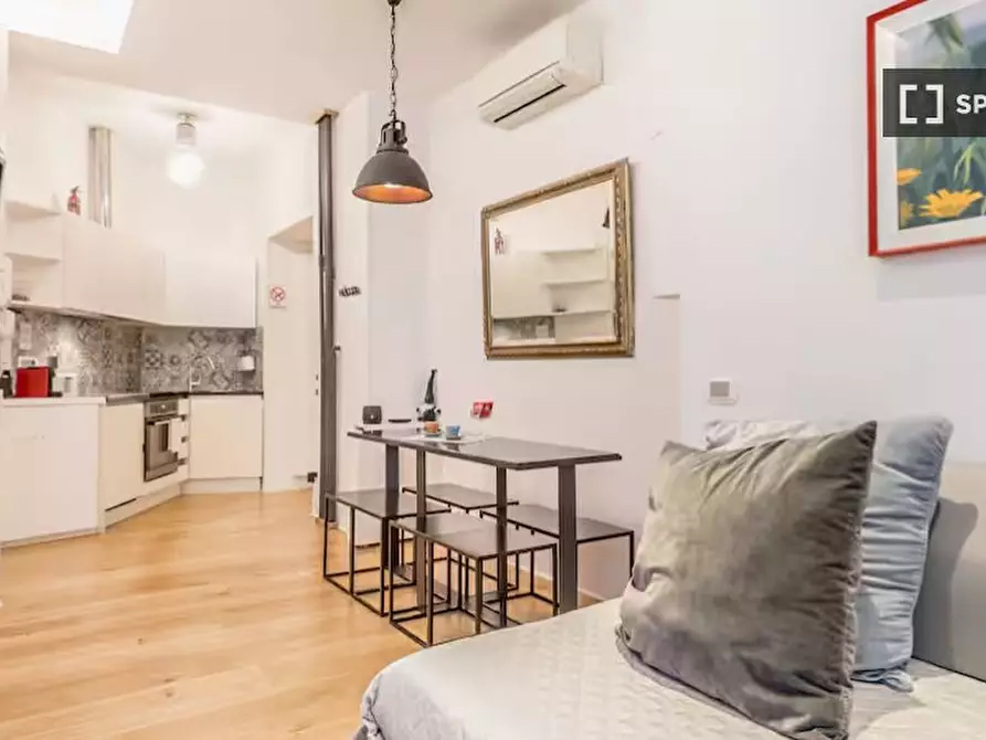 Immagine 1 di Appartamento in affitto  in Via Nemorense a Roma