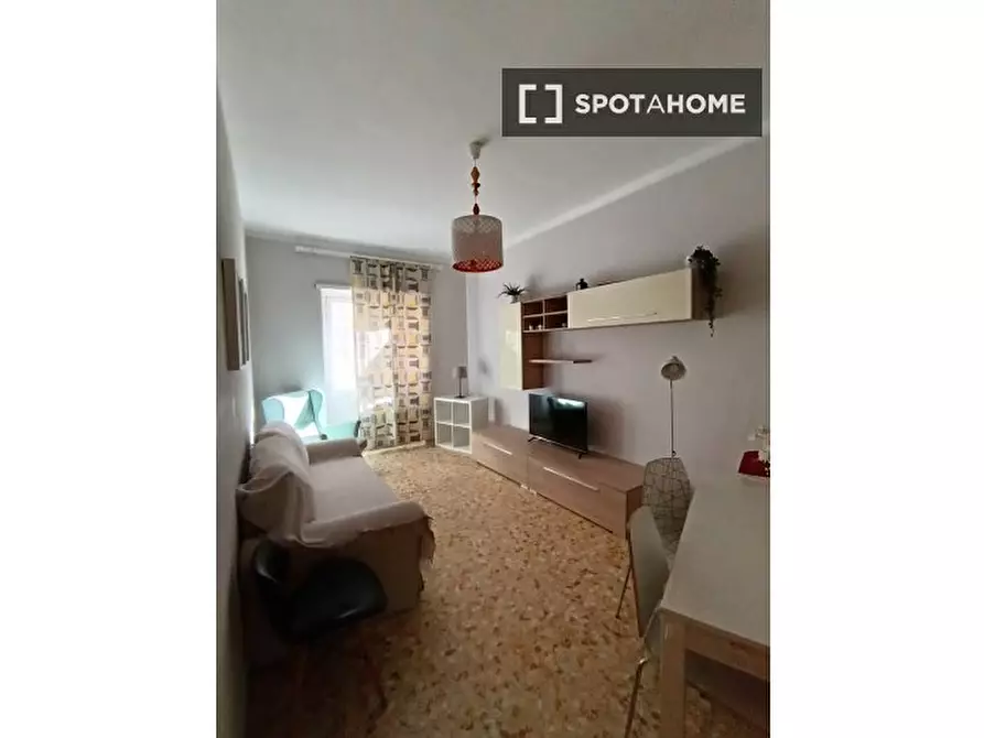 Immagine 1 di Appartamento in affitto  in Via Calpurnio Pisone a Roma