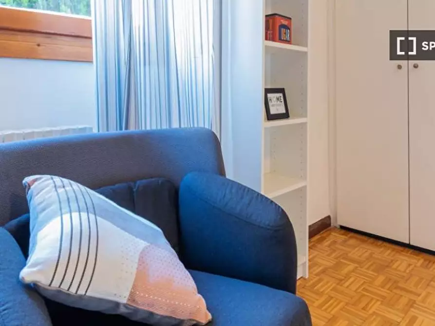 Immagine 8 di Camera condivisa in affitto  in Via Del Reno a Milano