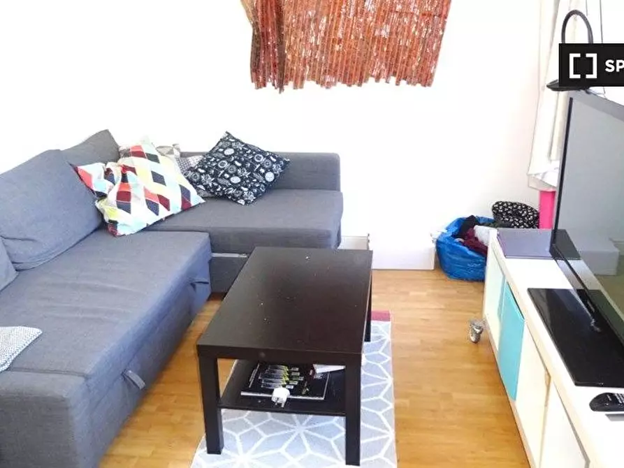 Immagine 2 di Appartamento in affitto  in Bethnal Green Rd a Poplar