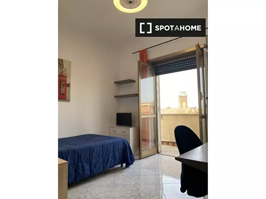 Immagine 4 di Camera condivisa in affitto  in Via Adriano Cecioni a Roma