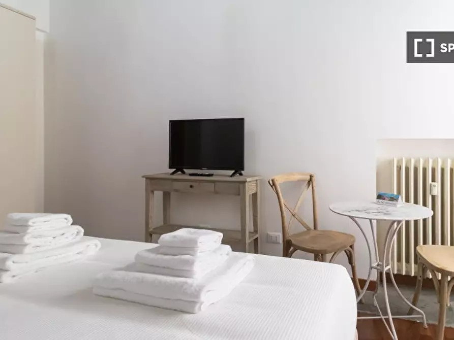 Immagine 8 di Appartamento in affitto  in Via Dei Cappuccini a Roma