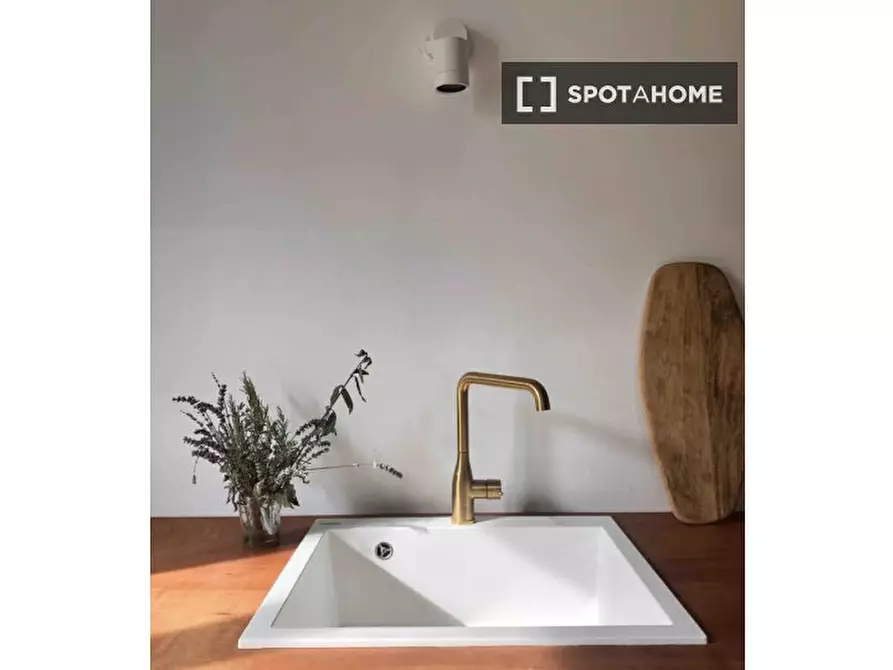 Immagine 8 di Appartamento in affitto  in Viale dei Mille a Milano