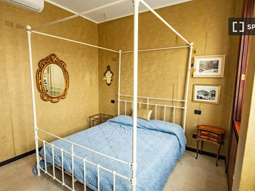 Immagine 9 di Appartamento in affitto  in Via dei Piatti a Milano