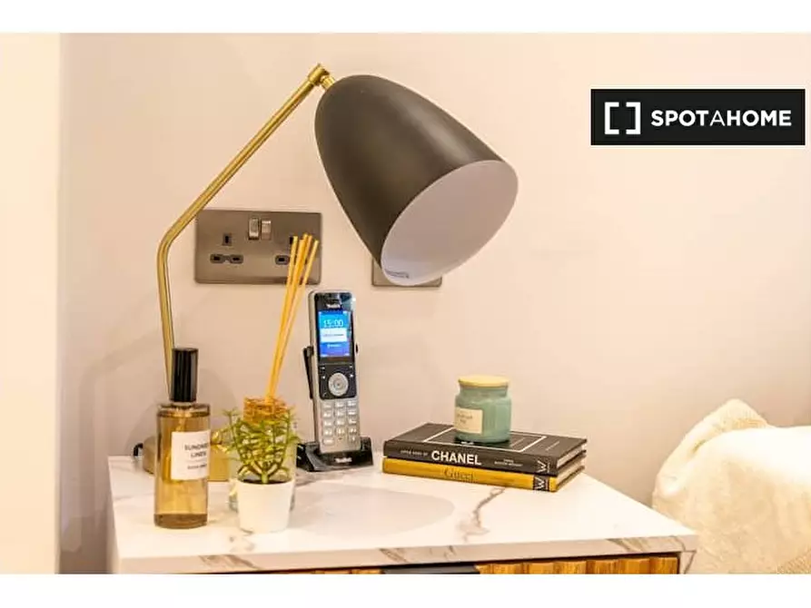 Immagine 7 di Ufficio in affitto  in Flat Lyncroft Studios a Camden Town