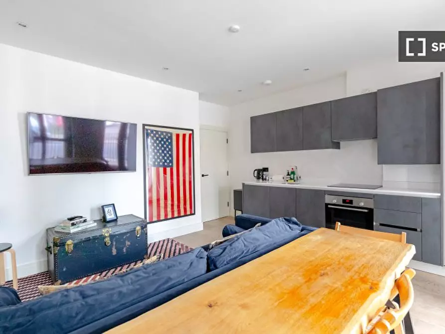Immagine 5 di Appartamento in affitto  in flat a Poplar