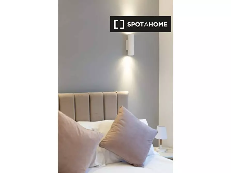 Immagine 6 di Ufficio in affitto  in Flat 32-34 Swinton StLondon WC1X 9NX a Camden Town