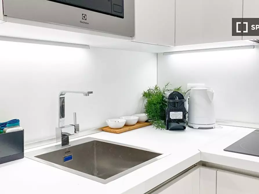 Immagine 18 di Appartamento in affitto  in Via Gerolamo Cardano a Milano