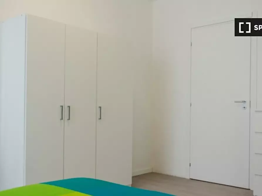 Immagine 6 di Camera condivisa in affitto  in Piazza Emanuele Filiberto a Torino