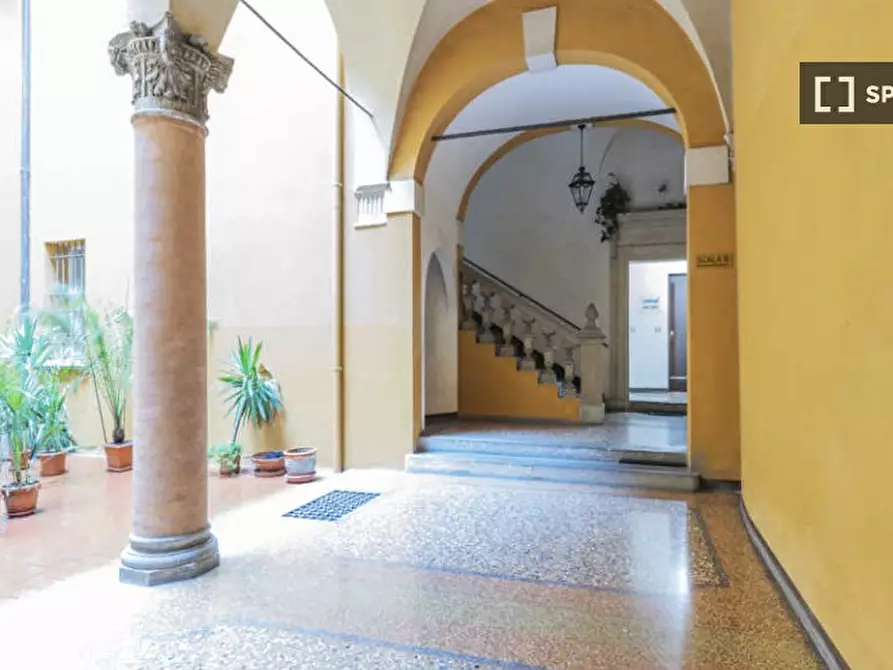Immagine 18 di Camera condivisa in affitto  in Via Marsala a Bologna