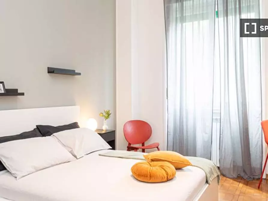 Immagine 1 di Camera condivisa in affitto  in Viale Emilio Caldara a Milano