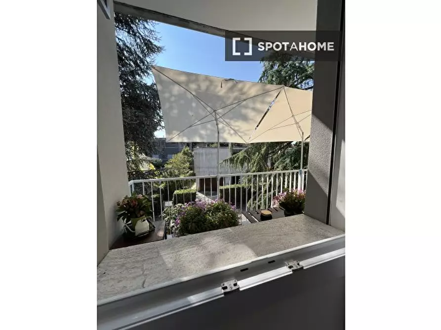 Immagine 7 di Camera condivisa in affitto  in Via Avellino a Padova