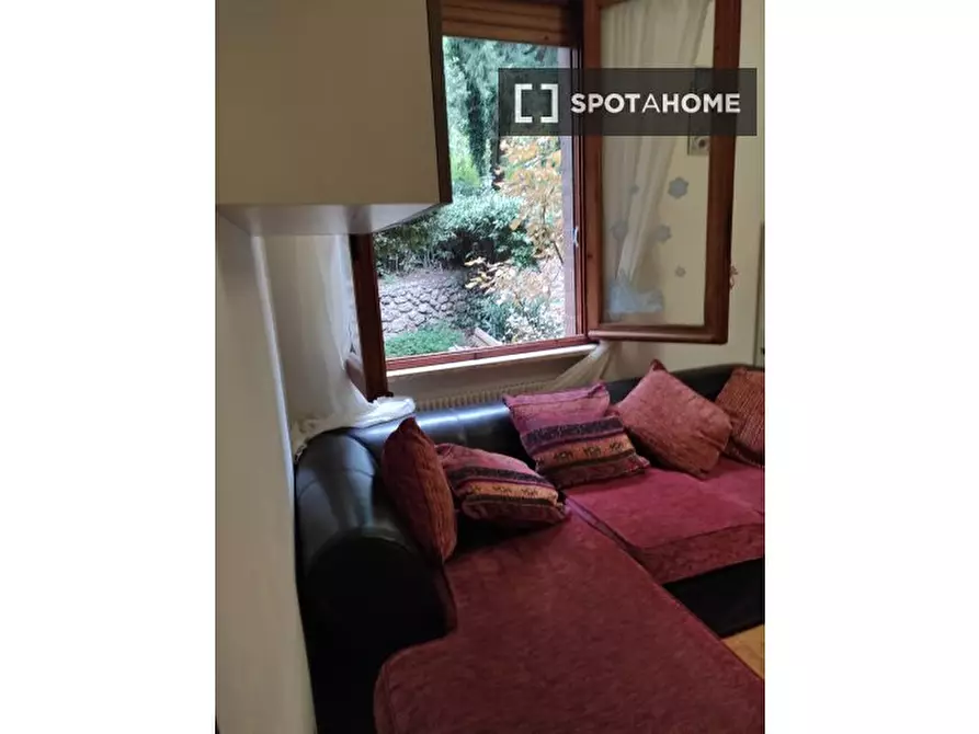 Immagine 16 di Camera condivisa in affitto  in Via del Beato Egidio a Perugia