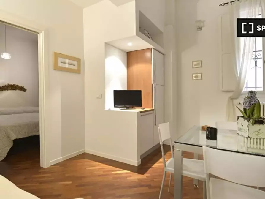 Immagine 2 di Appartamento in affitto  in Via Miramonte a Bologna
