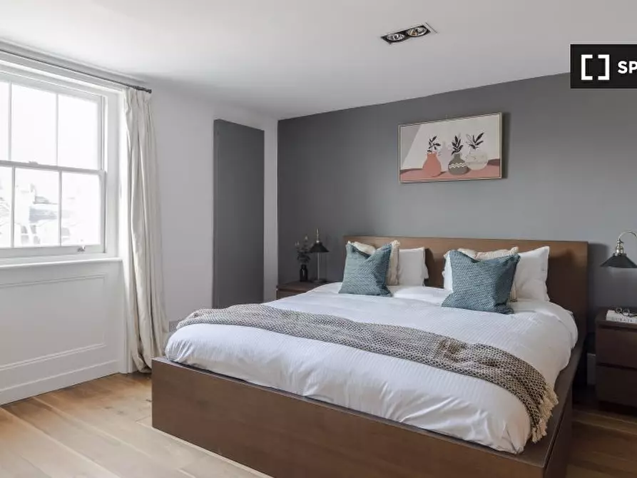 Immagine 9 di Appartamento in affitto  in flat a Kensington