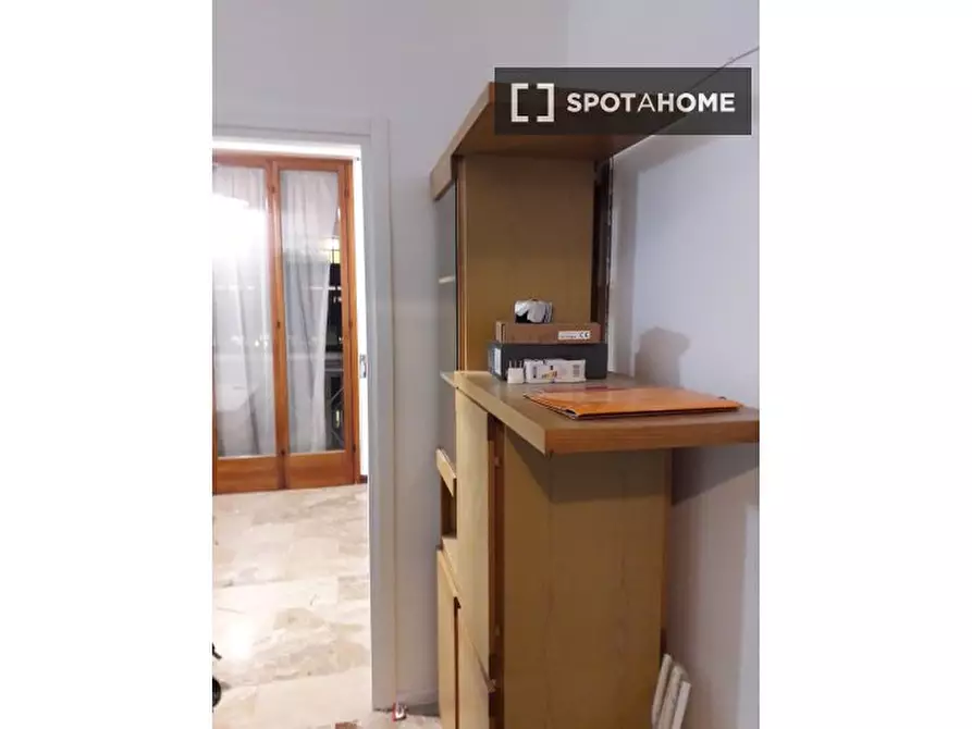 Immagine 13 di Camera condivisa in affitto  in Via Luigi Vestri a Bologna