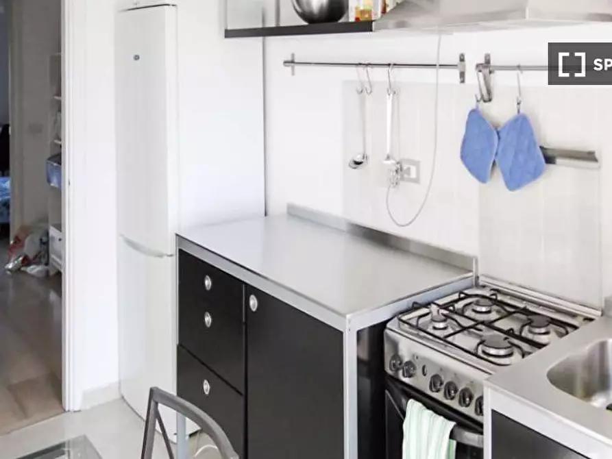 Immagine 11 di Camera condivisa in affitto  in Viale Tibaldi a Milano