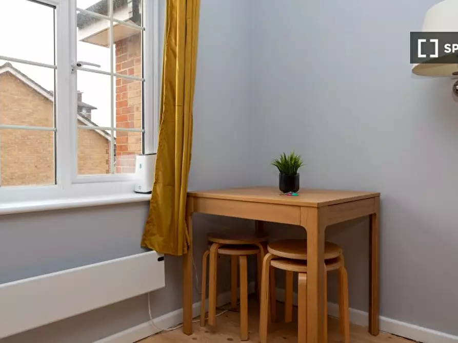 Immagine 15 di Appartamento in affitto  in Havil St a Camberwell