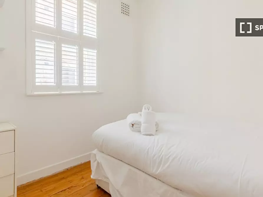 Immagine 5 di Appartamento in affitto  in Clapham High St a Lambeth