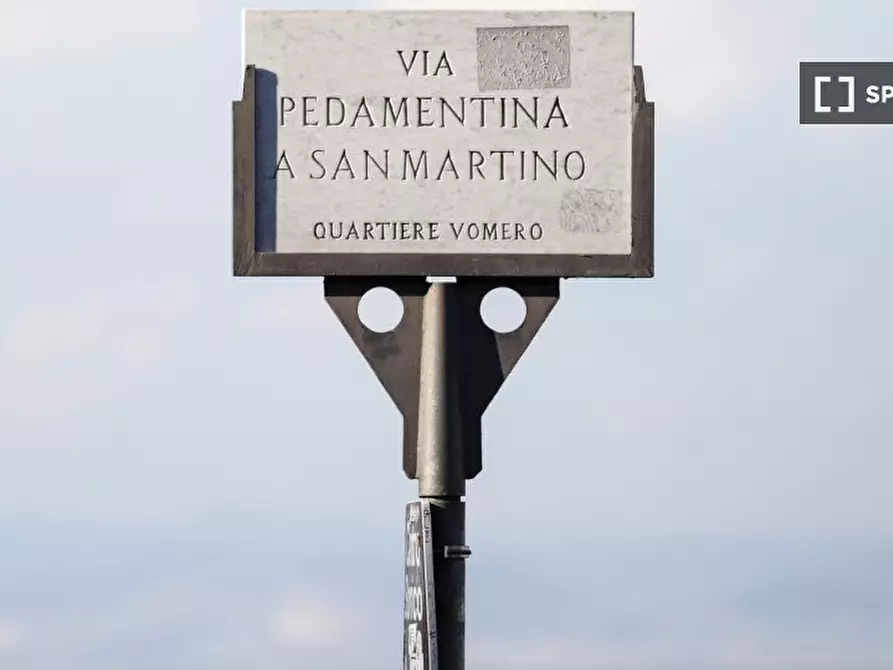 Immagine 11 di Appartamento in affitto  in Vico Pedamentina a San Martino a Napoli