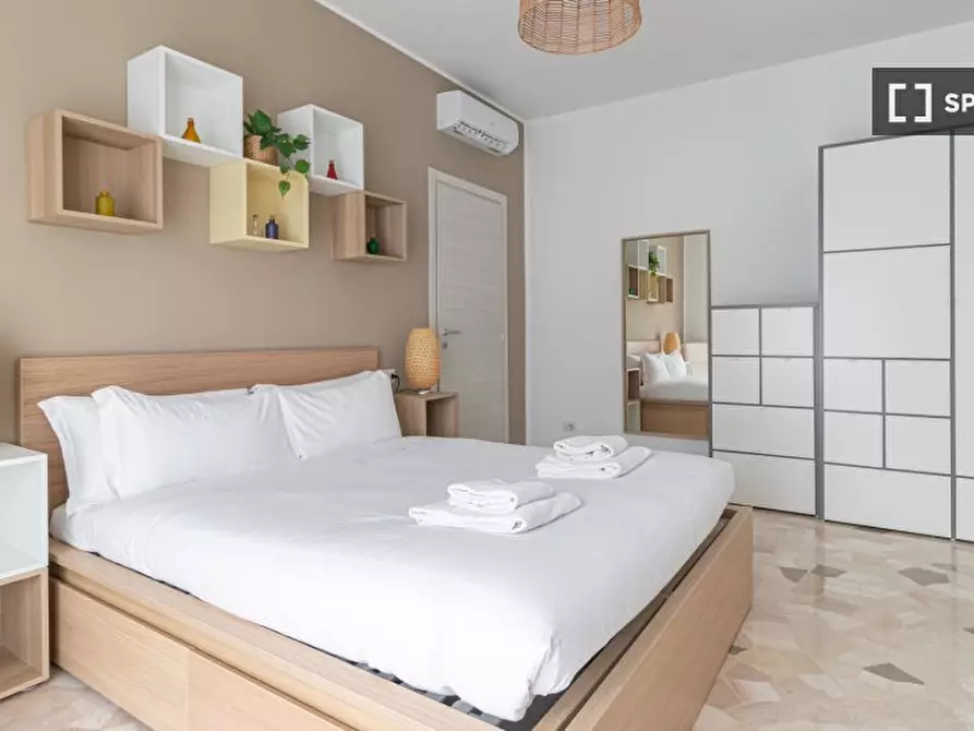 Immagine 12 di Appartamento in affitto  in Via Felice Venosta a Milano