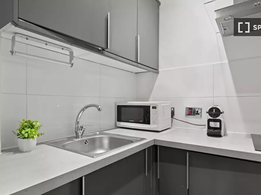 Immagine 2 di Ufficio in affitto  in Queensborough Terrace a Paddington