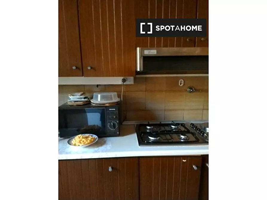 Immagine 8 di Camera condivisa in affitto  in Via Capo di Lucca a Bologna