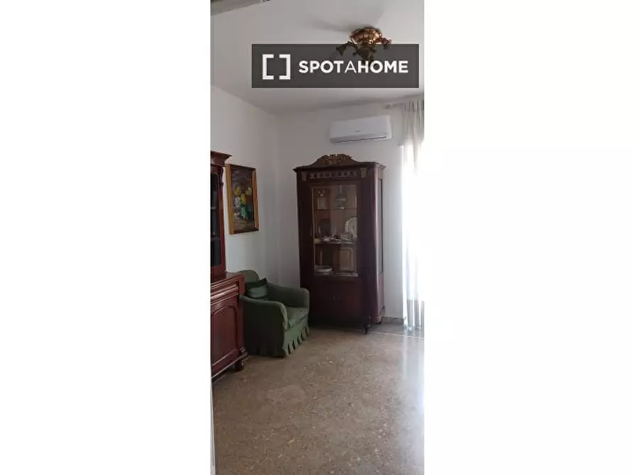 Immagine 9 di Appartamento in affitto  in Via Marcantonio Bragadin a Roma