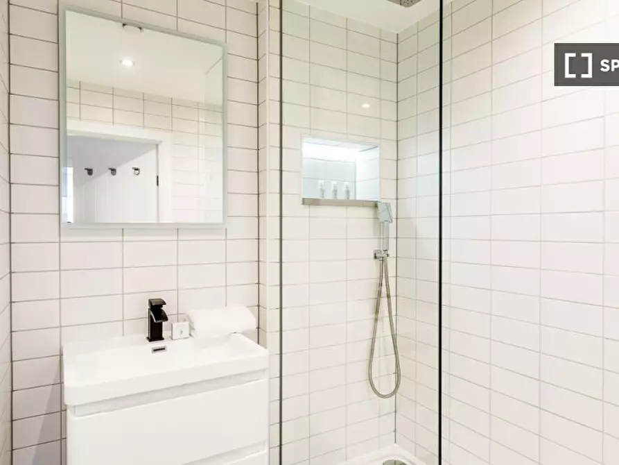 Immagine 4 di Appartamento in affitto  in Simla House a Camberwell