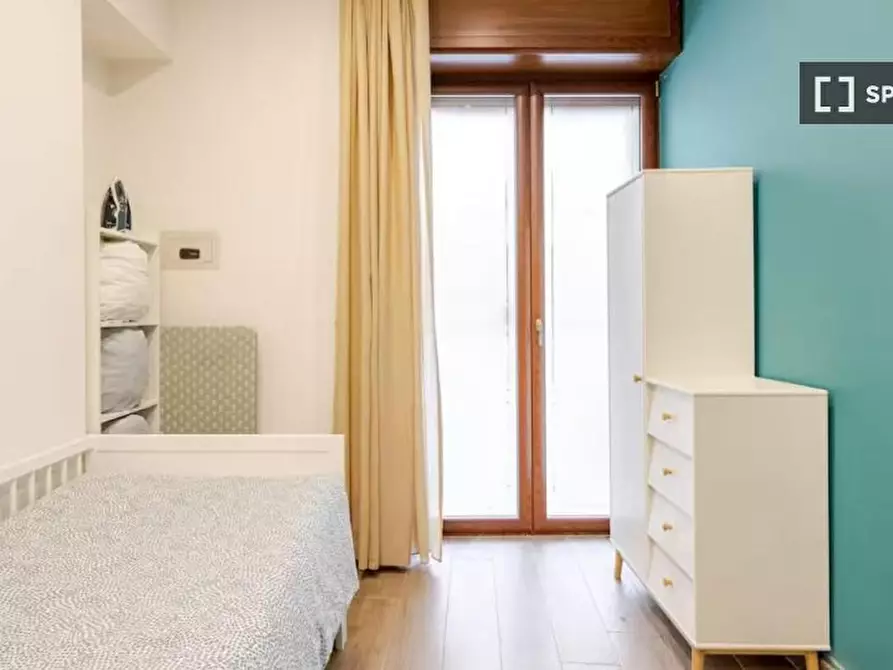 Immagine 2 di Appartamento in affitto  in Via Francesco Crispi a Napoli