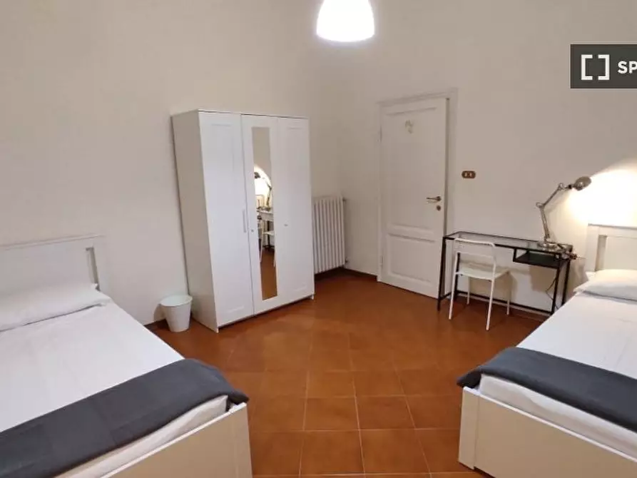 Immagine 19 di Camera condivisa in affitto  in Viale dei Mille a Firenze