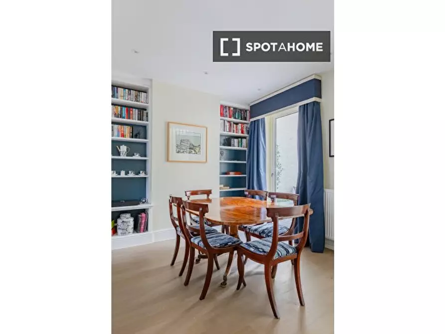 Immagine 2 di Appartamento in affitto  in A Cumberland St a 