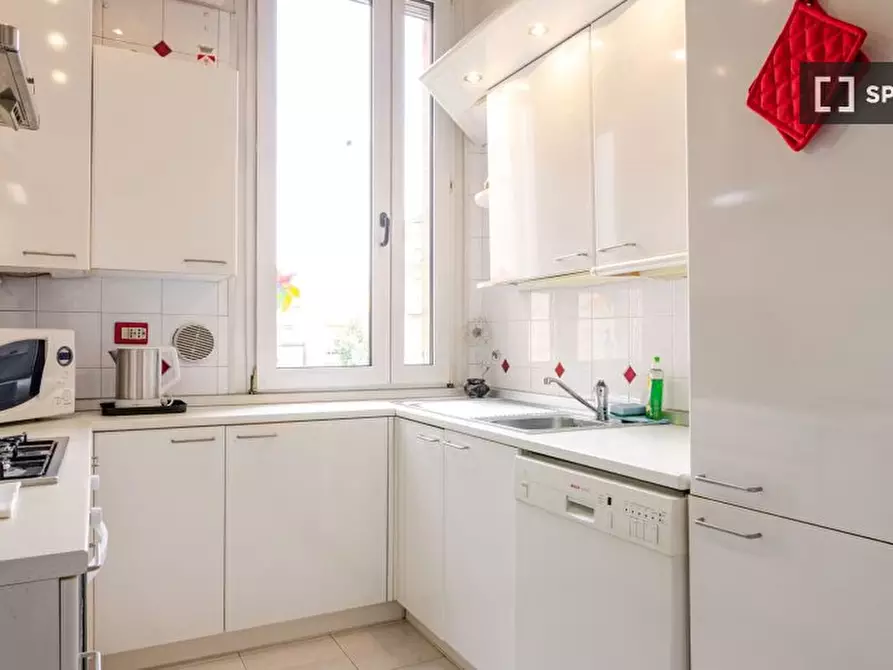 Immagine 12 di Appartamento in affitto  in Via Emilia Ponente a Bologna