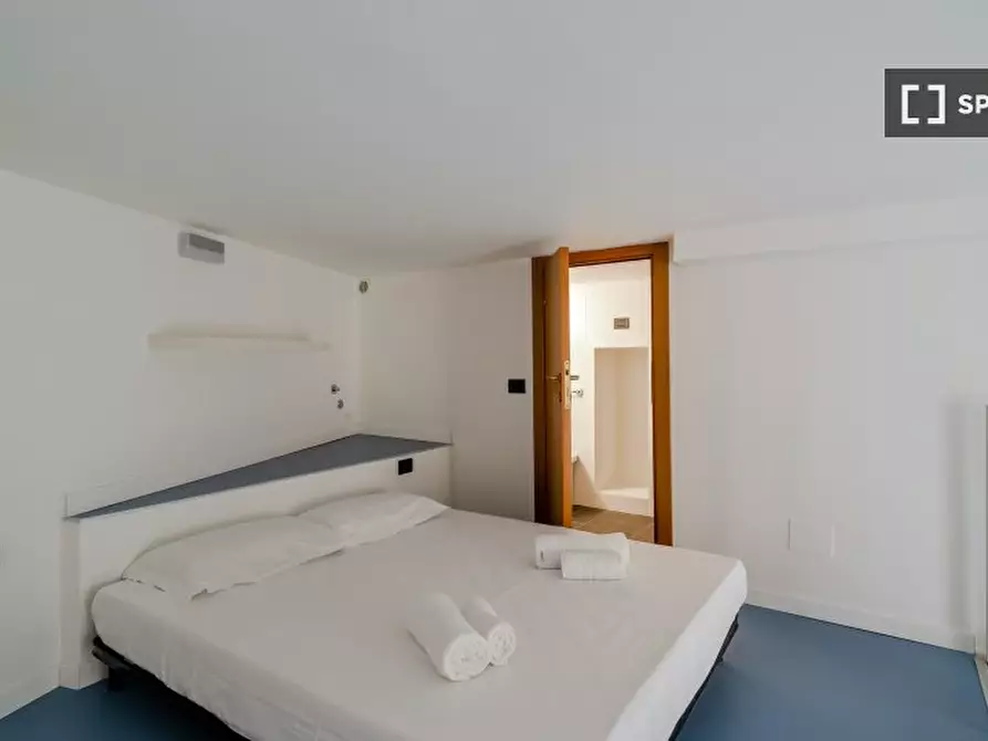 Immagine 10 di Ufficio in affitto  in Corso Magenta a Milano