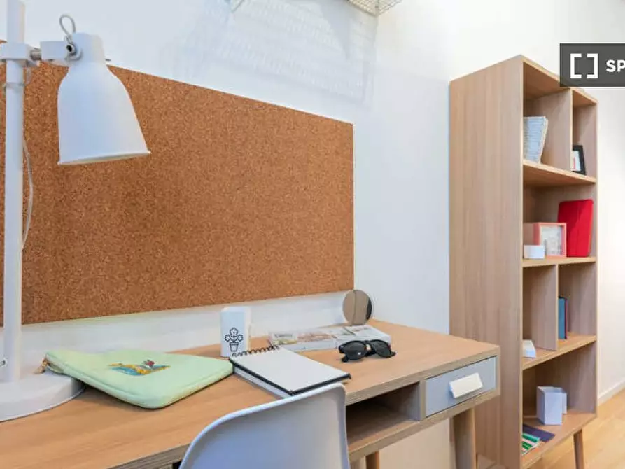 Immagine 1 di Camera condivisa in affitto  in Via Padova a Torino