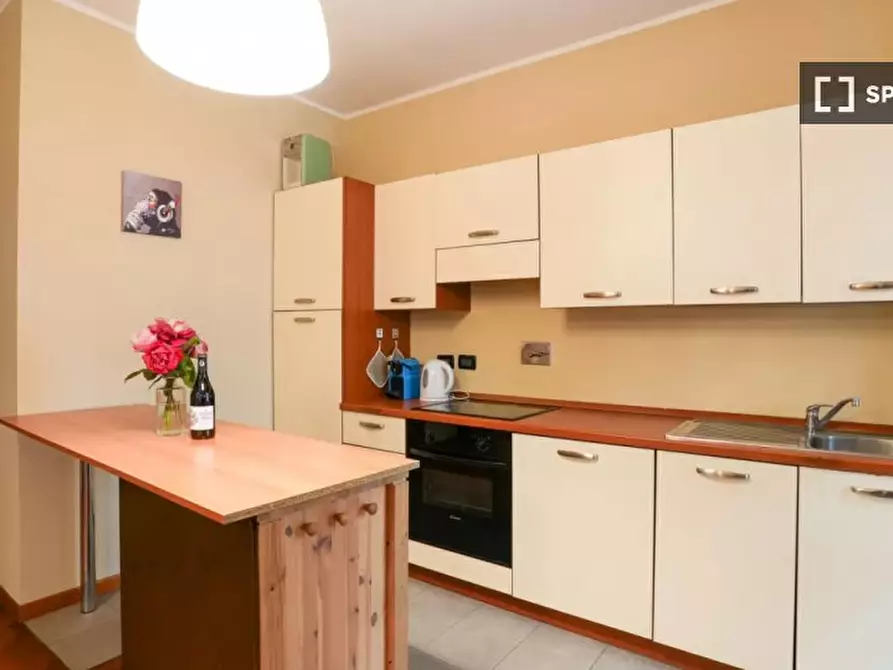 Immagine 4 di Appartamento in affitto  in Via Ugo Foscolo a Torino