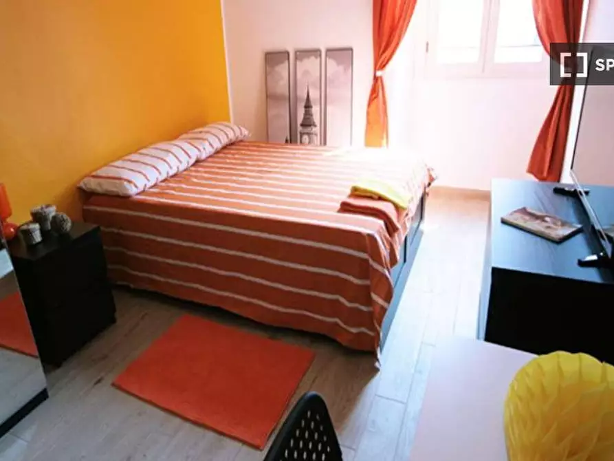 Immagine 2 di Camera condivisa in affitto  in Via Mauro Macchi a Milano