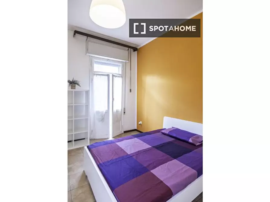 Immagine 14 di Camera condivisa in affitto  in Via Donato Creti a Bologna