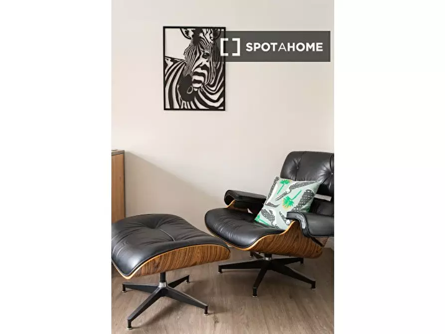 Immagine 12 di Appartamento in affitto  in The Acorns a Loughton