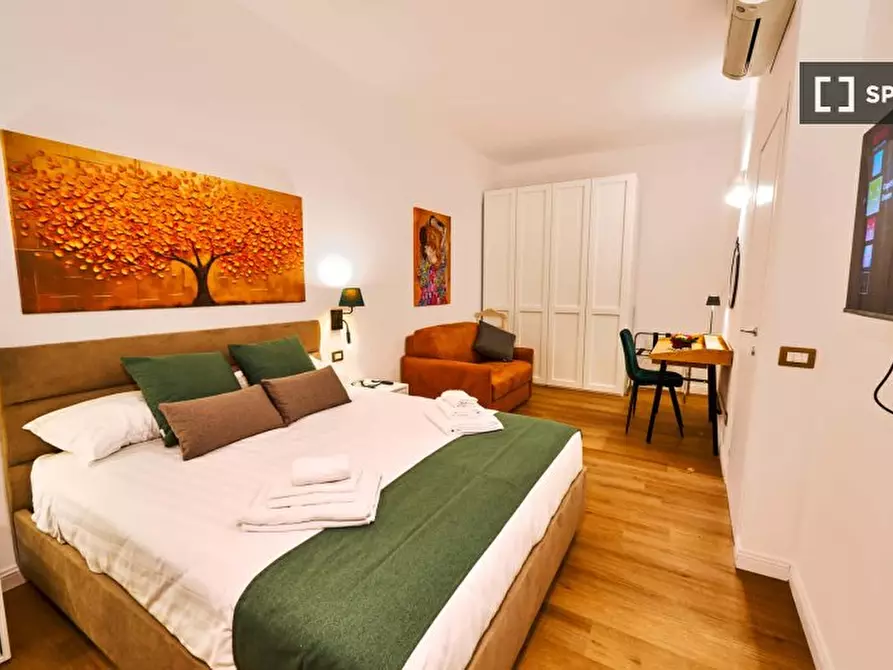 Immagine 9 di Appartamento in affitto  in Via Francesco de Sanctis a Roma