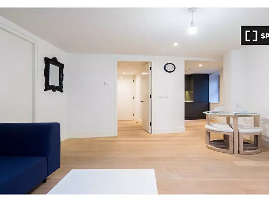 Immagine 4 di Appartamento in affitto  in Apartment 3, 23-27 Hatton Wall, Holborn a Camden Town