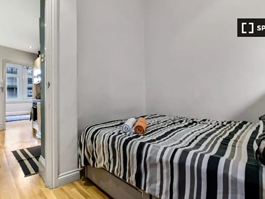 Immagine 12 di Appartamento in affitto  in George St a Richmond