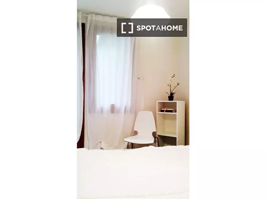 Immagine 9 di Appartamento in affitto  in Via Savonarola a Padova