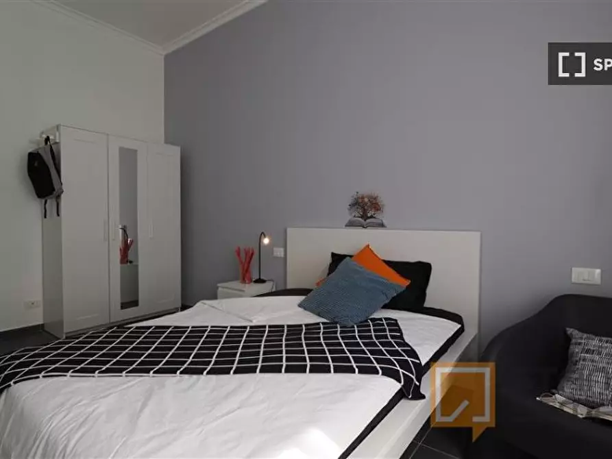 Immagine 2 di Camera condivisa in affitto  in Corso Peschiera a Torino