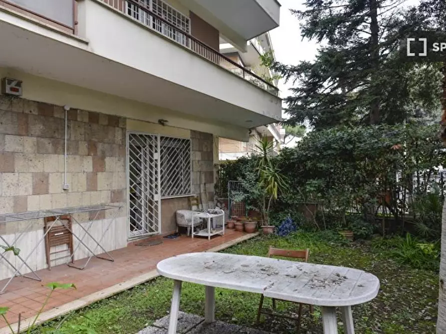 Immagine 6 di Camera condivisa in affitto  in Viale Egeo, 00144 Roma RM, Italy a Roma