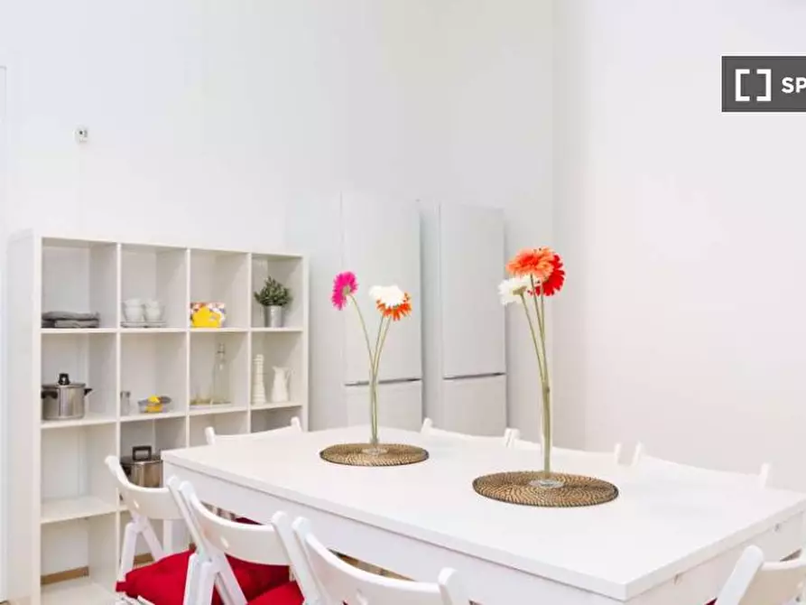 Immagine 11 di Camera condivisa in affitto  in Via Larga a Milano