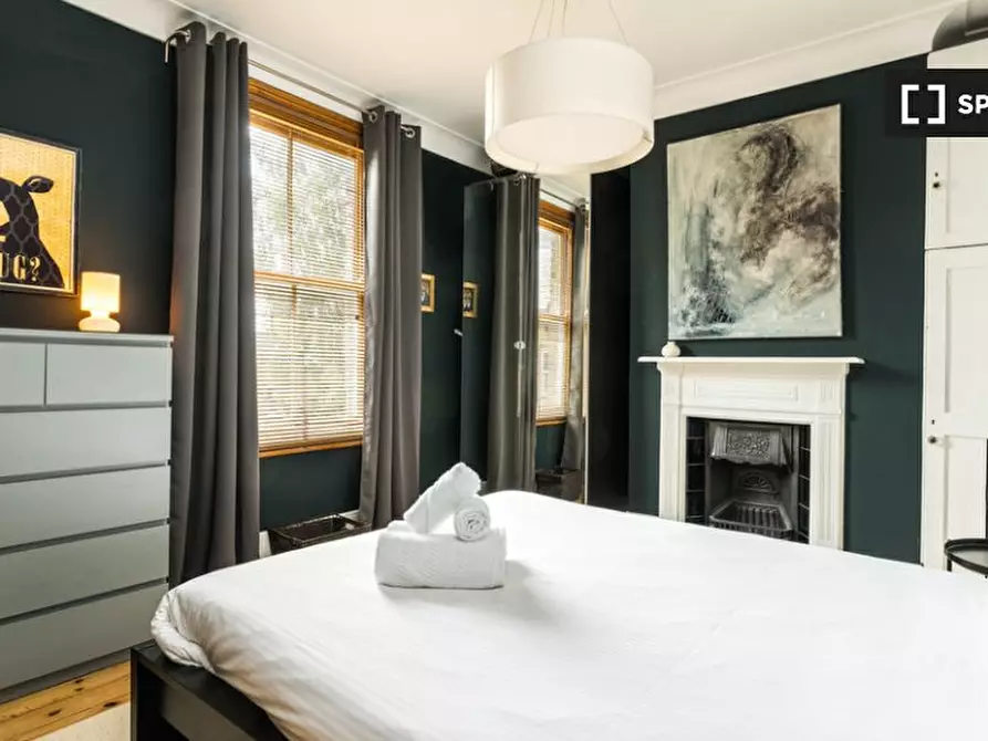 Immagine 14 di Appartamento in affitto  in Benson Rd a Lewisham