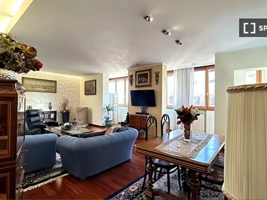 Immagine 3 di Appartamento in affitto  in Via Buccari a Roma