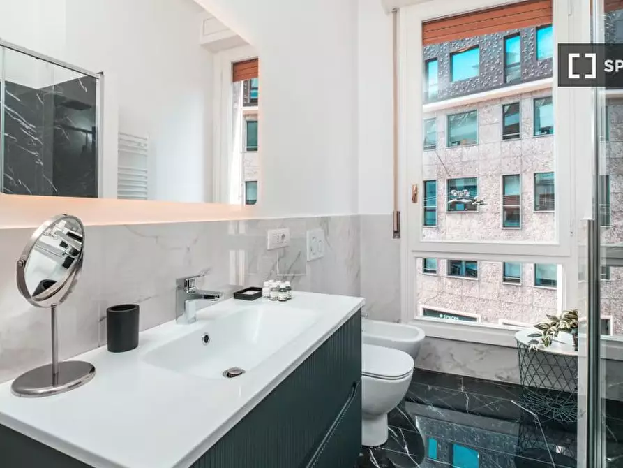 Immagine 14 di Appartamento in affitto  in Via della Chiusa a Milano