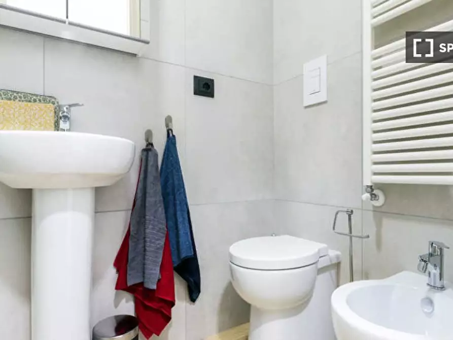 Immagine 13 di Camera condivisa in affitto  in Via Padova a Torino